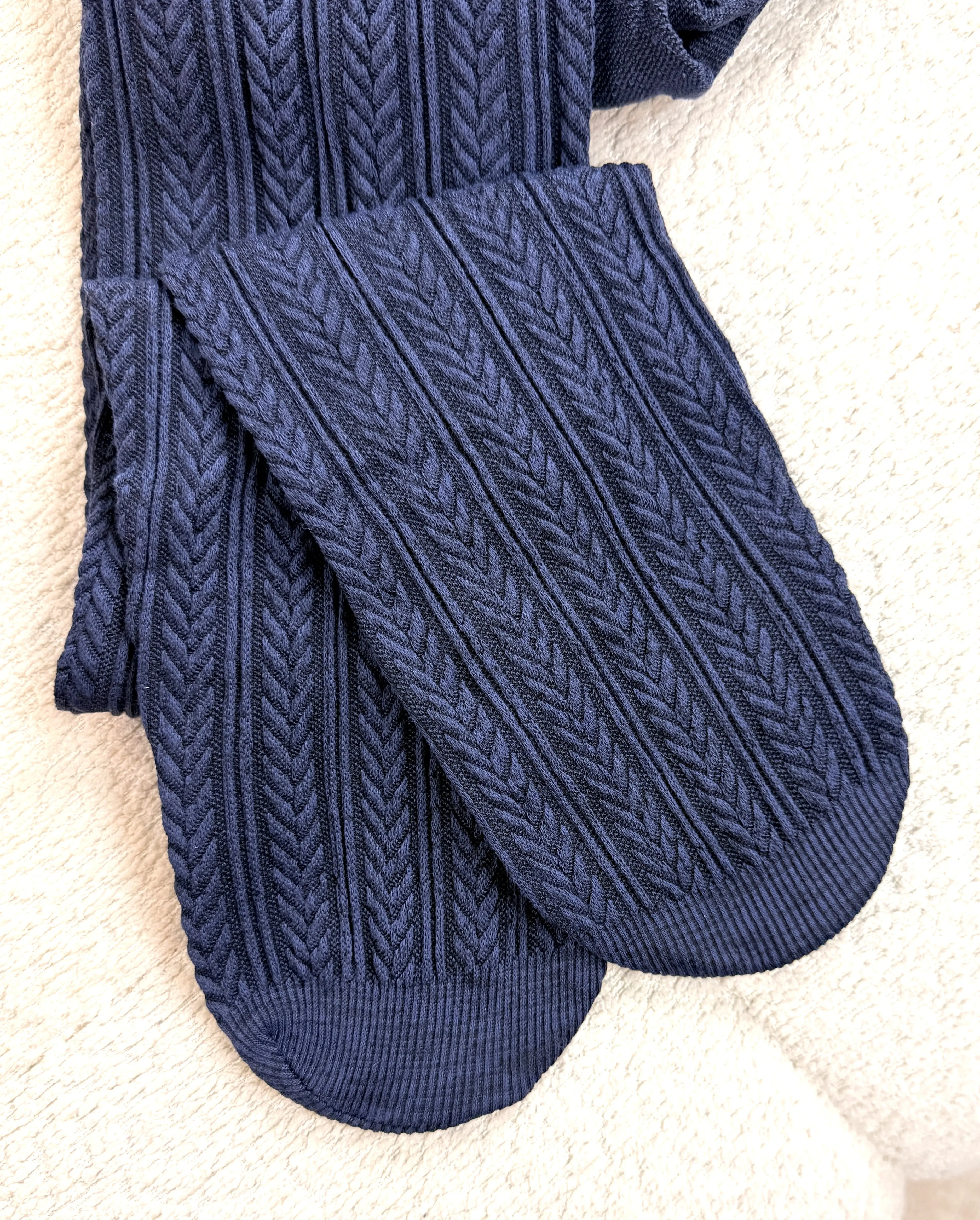 جوراب شلواری دونه گندمی